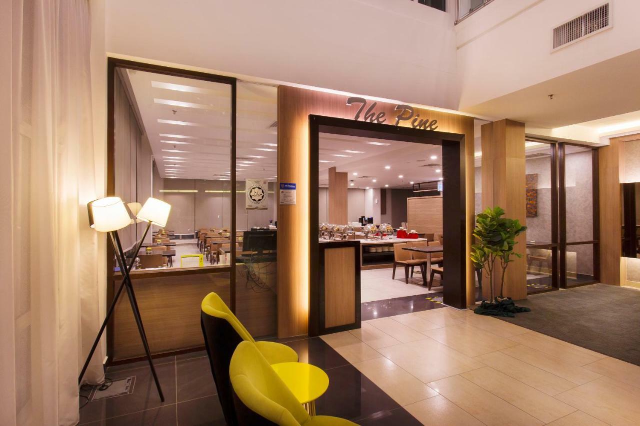 Amansari Hotel Десару Экстерьер фото